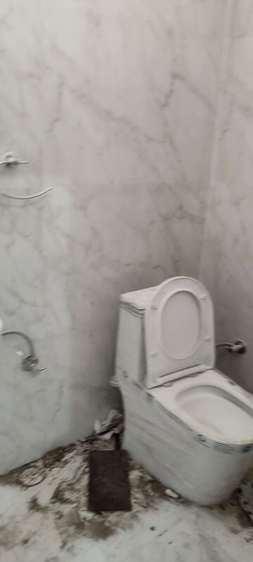 Bathroom in 2 BHK Apartment at Bindal Enclave, Phi Iv Greater Noida – for Rent