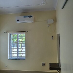 Room in 2 BHK Builder Floor at New Patliputra Colony – for Rent