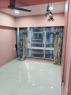 2 BHK Apartment For Rent in Garodia Building