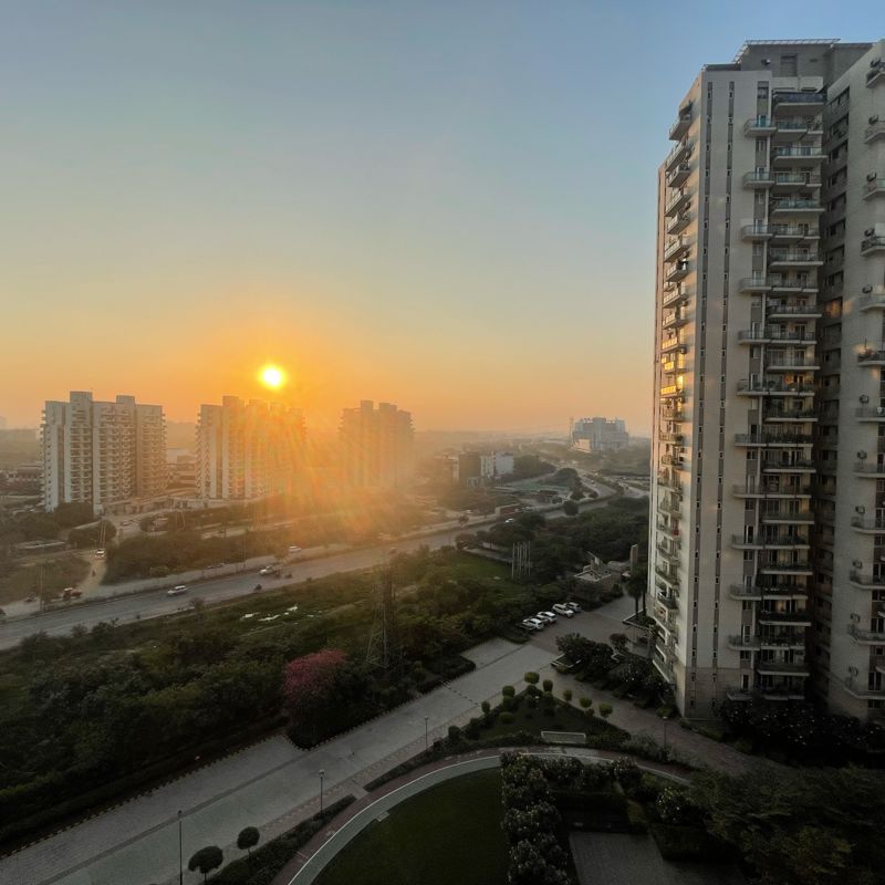 3 BHK + Servant Room,Extra Room Apartment For Rent in Conscient Heritage Max