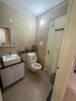 2 BHK + Study Room Builder Floor For Rent in Divine Heights