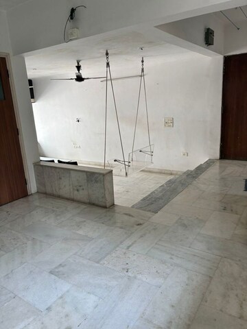 Bathroom in 2 BHK Apartment at Sujal Apartments, Santacruz West – for Rent