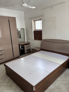 2 BHK Apartment For Rent in Sujal Apartments