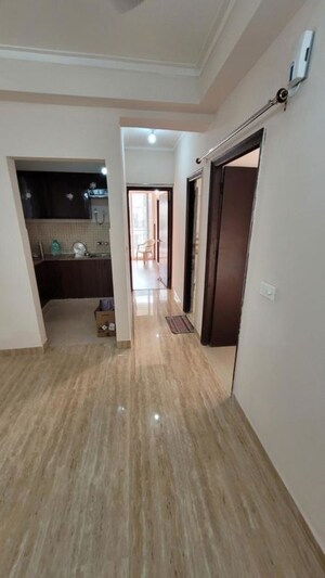 2 BHK Apartment For Rent in Amrapali Golf Homes, Sector 4 Greater Noida