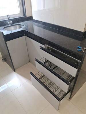 Furnished Amenities in 1 BHK Apartment at Dadar West – for Rent