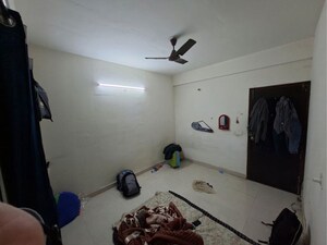 Room in 2 BHK Apartment at Signature Global Orchard Avenue, Sector 93 – for Sale