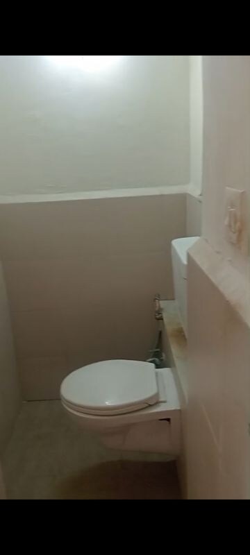 Bathroom in 1 BHK Apartment at Lodha Vista, Lower Parel – for Rent