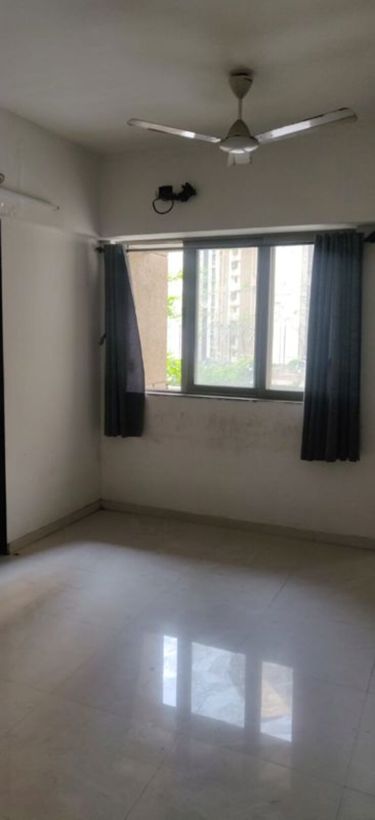 Room, lodha-splendora 1 Bedroom 400 Sq.Ft. Apartment In Ghodbunder Road Thane 10020414