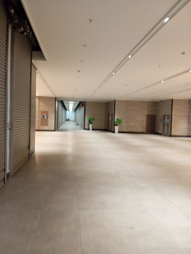 Room, raheja-tesla-industrial Commercial Warehouse 782 Sq.Ft. In Midc Industrial Area Navi Mumbai 10020418