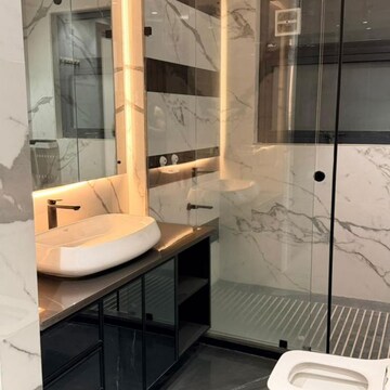 Bathroom in 3 BHK Builder Floor at Sector 54 – for Rent