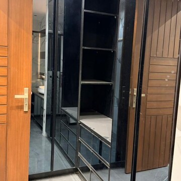 Staircase in 3 BHK Builder Floor at Sector 54 – for Rent