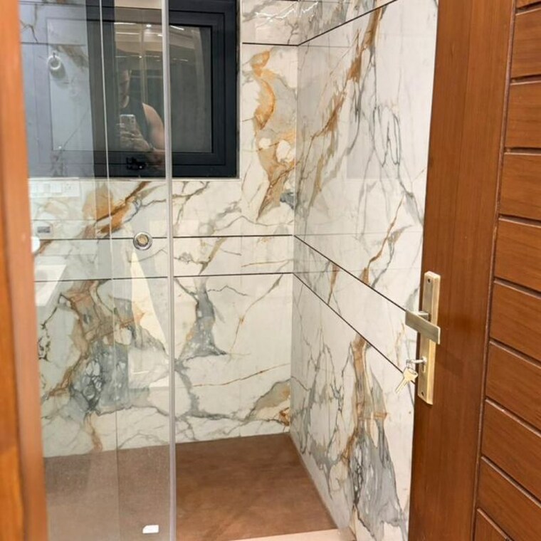 Balcony, sector 54 3 Bedroom 3229 Sq.Ft. Builder Floor In Sector 54 Gurgaon 10020429