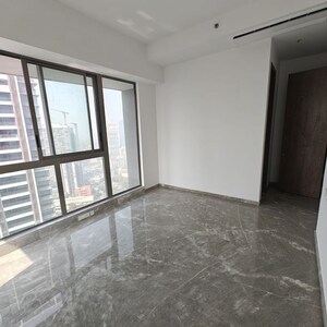 Room in 2 BHK Apartment at Prestige Jasdan Classic, Mahalaxmi – for Rent