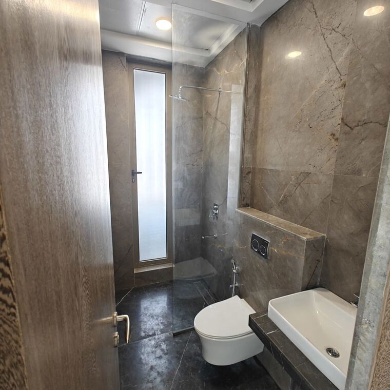 Bathroom, prestige-jasdan-classic 2 Bedroom 840 Sq.Ft. Apartment In Mahalaxmi Mumbai 10020443