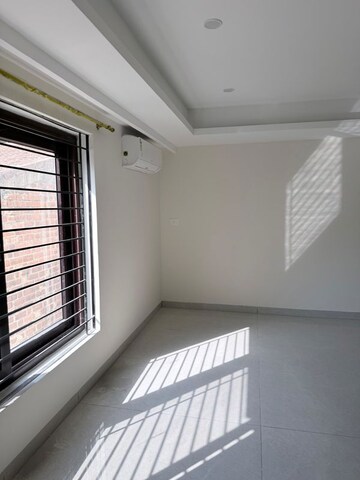 Balcony in 3 BHK Apartment at Cooke Town – for Rent