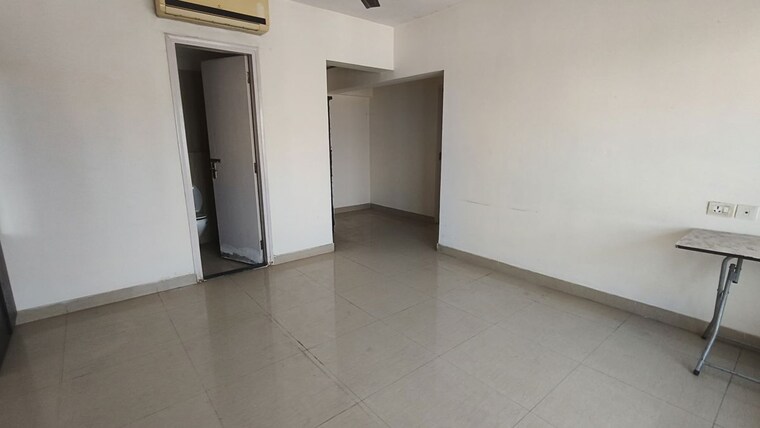 Room, mermit-tower 2 Bedroom 1170 Sq.Ft. Apartment In Lower Parel Mumbai 10020459