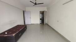 2 BHK Apartment For Rent in Mermit Tower