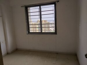 Bedroom in 2 BHK Apartment at Amraiwadi – for Sale