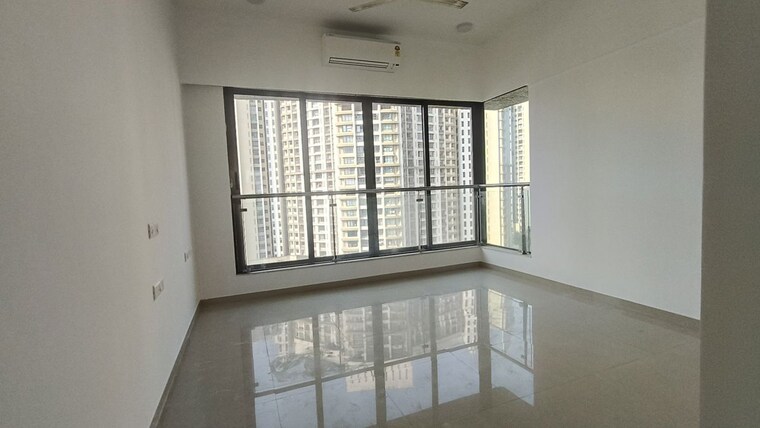 Room, celestia-spaces 3.5 Bedroom 1450 Sq.Ft. Apartment In Parel Mumbai 10020465