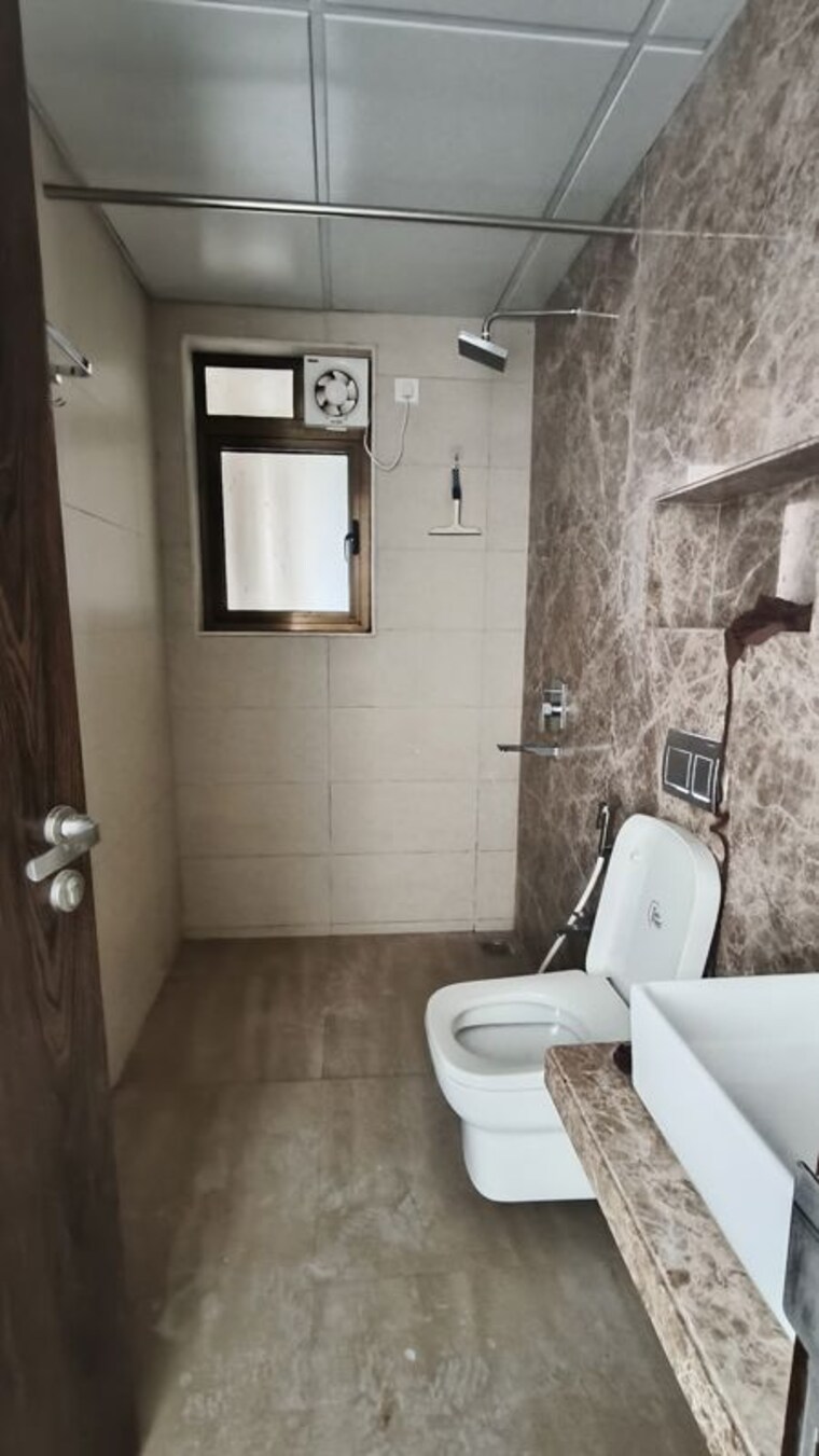 Bathroom, celestia-spaces 3.5 Bedroom 1450 Sq.Ft. Apartment In Parel Mumbai 10020465
