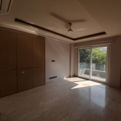 4 BHK + Servant Room Builder Floor For Rent in Safdarjung Development Area