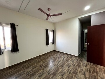 Room in 3.5 BHK Villa at Mokila – for Rent