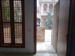 Building Lobby in 3.5 BHK Villa at Amrapali Leisure Valley, Tech Zone 4 Greater Noida – for Sale