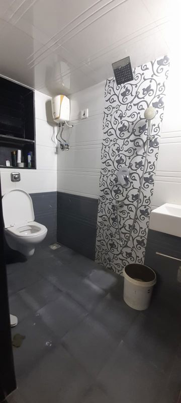 2 BHK Apartment For Rent in Dheeraj Enclave