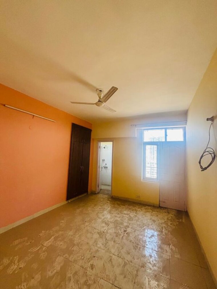 Room, tulip-orange 3 Bedroom 1437 Sq.Ft. Apartment In Sector 70 Gurgaon 10020491