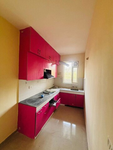 2 BHK Apartment For Rent in Pyramid Urban Homes, Sector 70a
