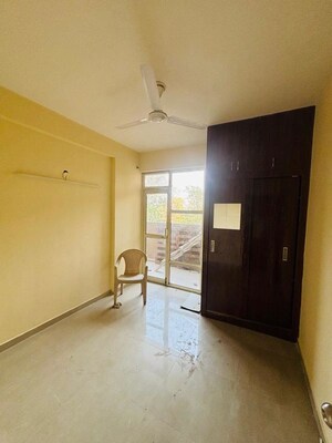 Room in 2 BHK Apartment at Pyramid Urban Homes, Sector 70a – for Rent