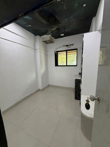 Master Bedroom in 3 BHK Apartment at Cosmos Paradise Complex, Thane West – for Rent