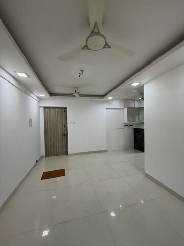 3 BHK Apartment For Rent in Cosmos Paradise Complex, Thane West