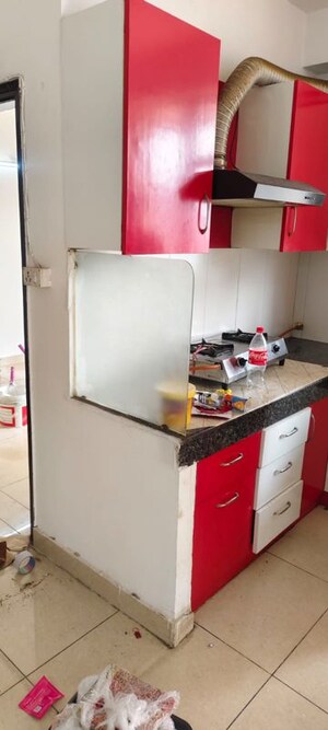 Furnished Amenities in 4 BHK Apartment at Amrapali Heartbeat City, Sector 107 – for Rent