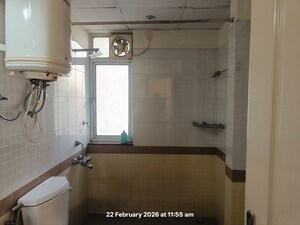 Bathroom in 3.5 BHK Apartment at Bestech Park View City 2, Sector 49 – for Sale