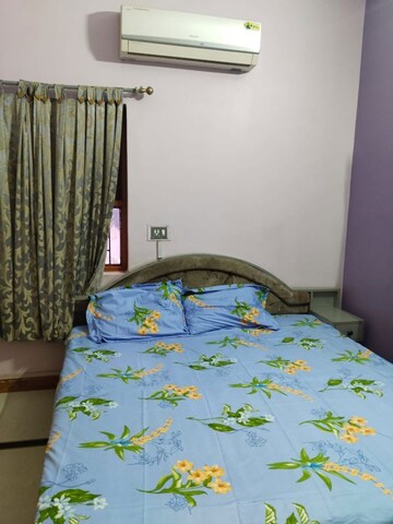 Bedroom in 3 BHK Independent House at Chhani – for Rent