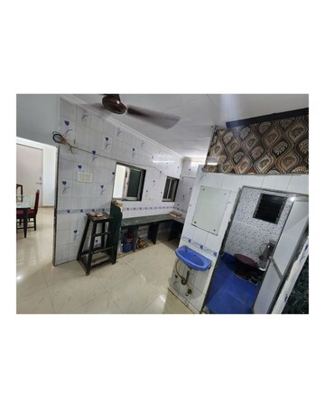 Master Bedroom in 1 BHK Apartment at Vakola – for Rent