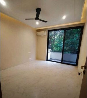 4 BHK Builder Floor For Rent in Sector 21