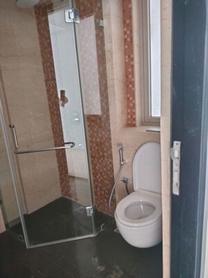 Bathroom in 2.5 BHK Apartment at Marathon Monte South, Byculla West – for Rent