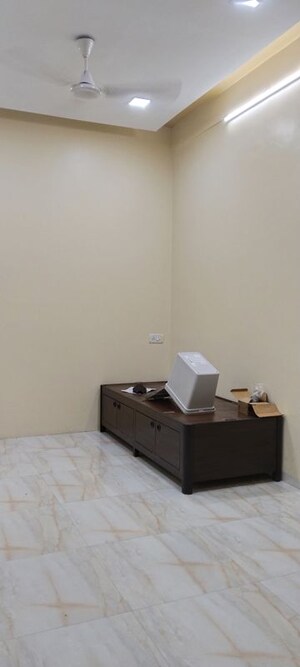 1 BHK Apartment For Rent in Deepak Mahal CHS, Worli