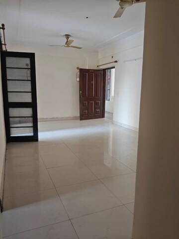 2 BHK Apartment For Sale in Ajnara Le Garden, Sector 16b Greater Noida