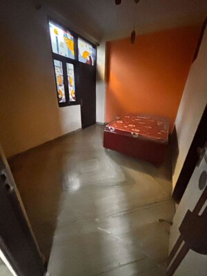 Furnished Amenities in 3 BHK Builder Floor at Sector 50 – for Rent