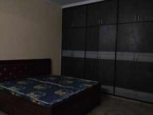 Room in 3 BHK Builder Floor at Sector 50 – for Rent