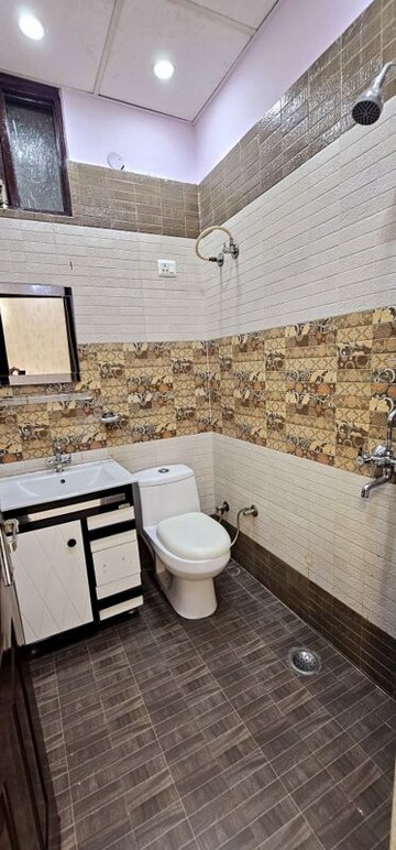 Bathroom in 3 BHK Apartment at Gaur City 2 - 14th Avenue, Sector 16c Greater Noida – for Sale