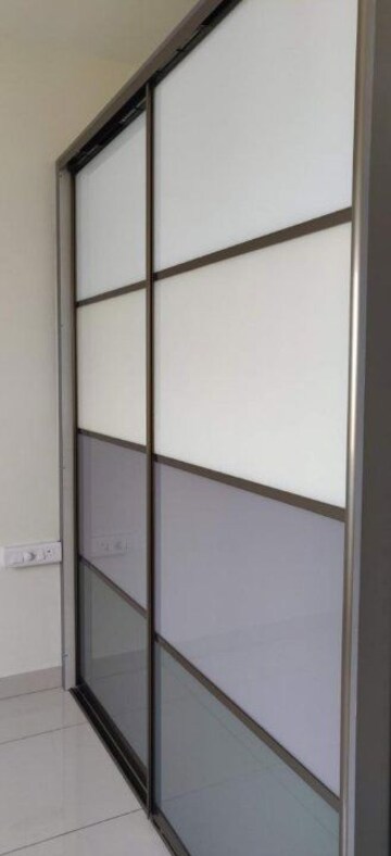 Furnished Amenities in 1 BHK Apartment at Prestige Jindal City, Bagalakunte – for Rent