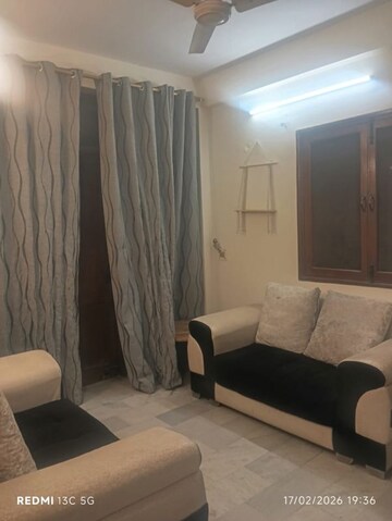Living Room in 3 BHK Builder Floor at Malviya Nagar – for Rent