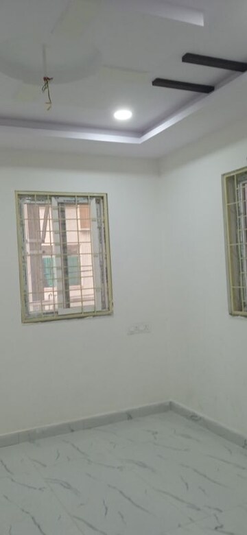 Room in 3 BHK Apartment at Humayun Nagar – for Sale