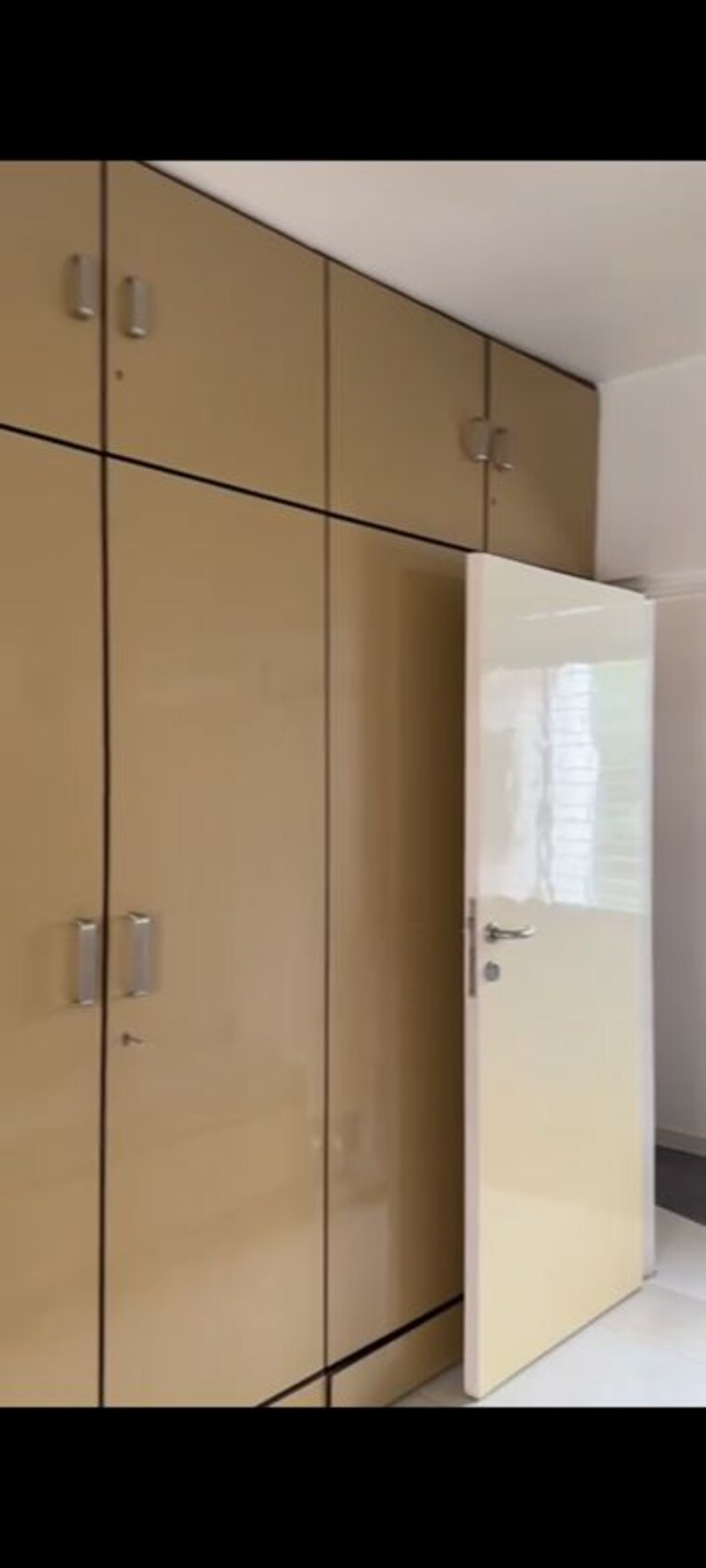 undefined, vile parle west 2 Bedroom 750 Sq.Ft. Apartment In Vile Parle West Mumbai 10020664