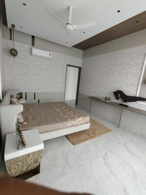 Bedroom in 3 BHK Apartment at Indiabulls One Indiabulls, Pokhran Road No Two – for Rent
