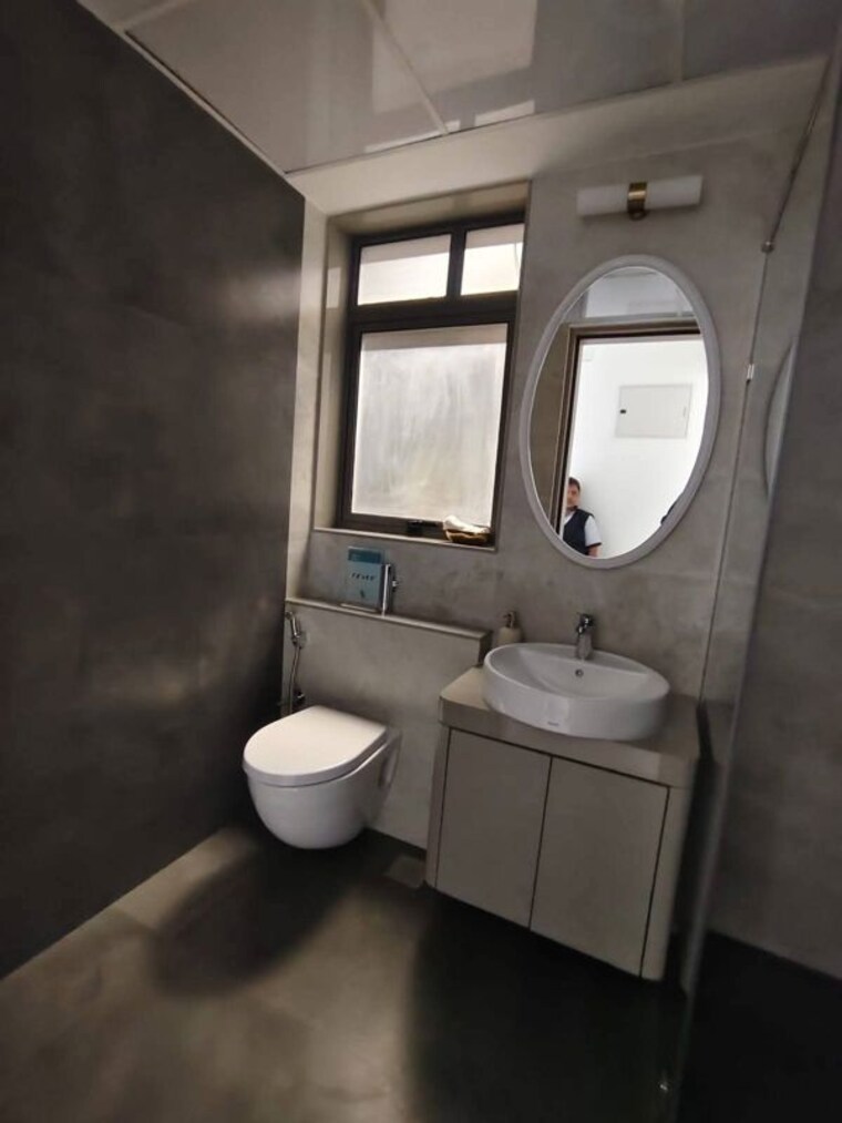 Bathroom, indiabulls-one-indiabulls 3 Bedroom 1300 Sq.Ft. Apartment In Pokhran Road No Two Thane 10020655